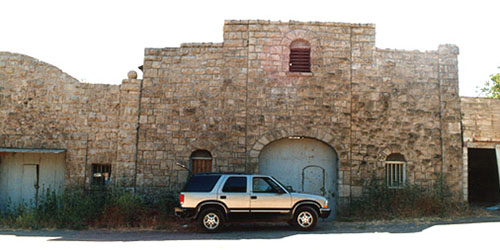 192_Year2002_A.jpg