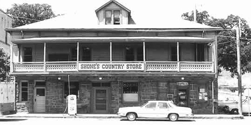 Building in Glen Ellen in 1979